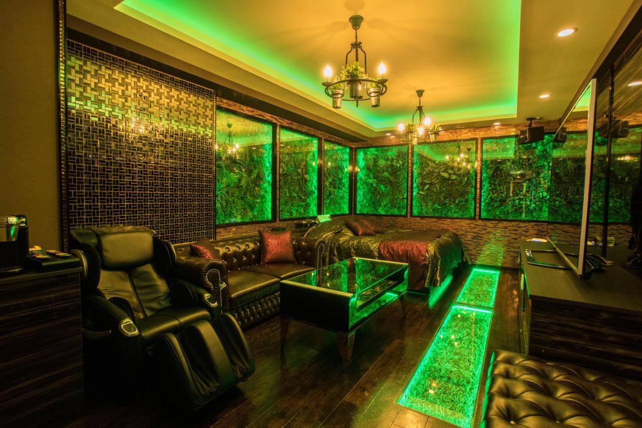 Hotel Sara Kinshicho (Adults Only) Tokyo Bagian luar foto