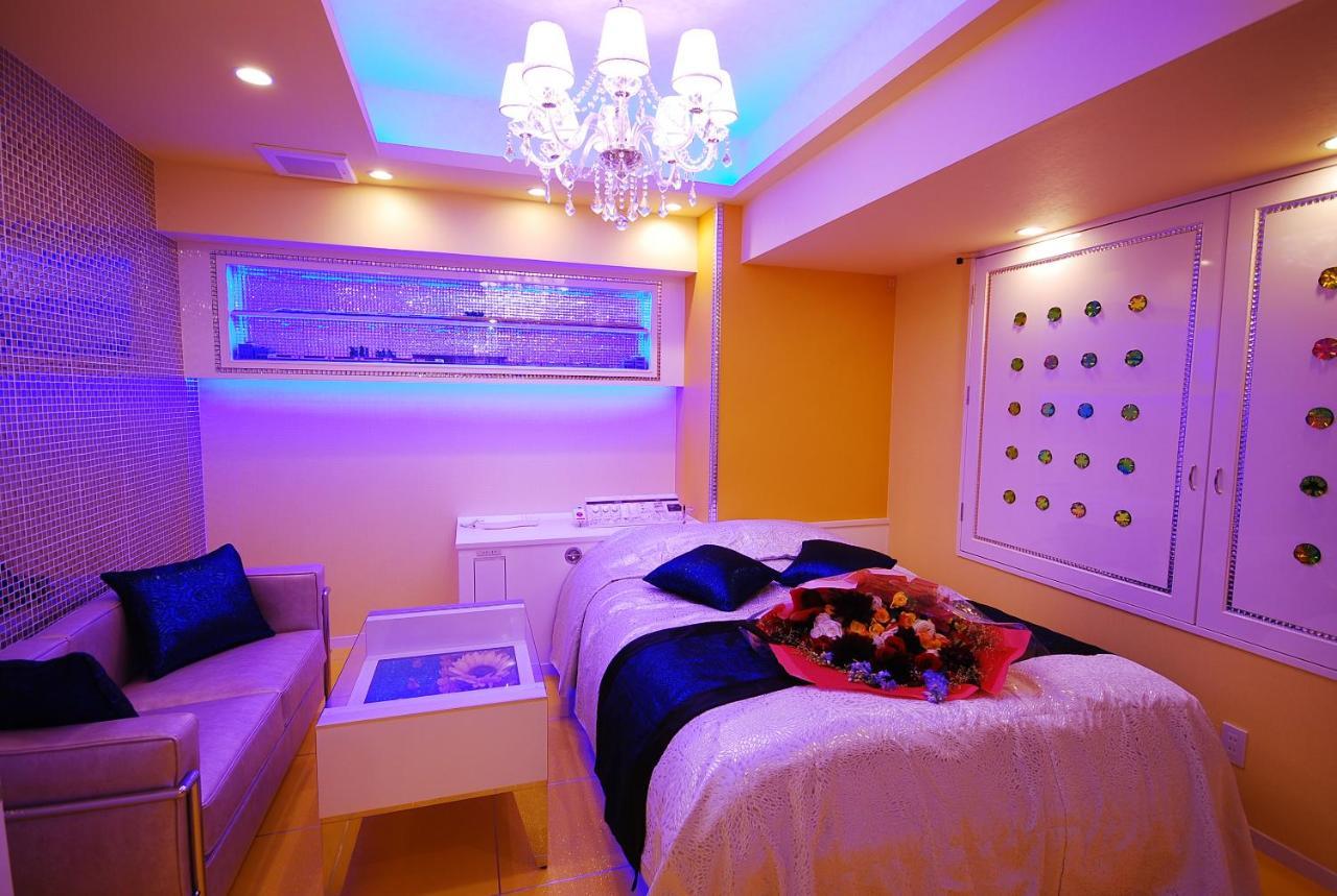 Hotel Sara Kinshicho (Adults Only) Tokyo Bagian luar foto