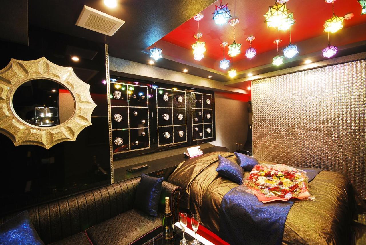 Hotel Sara Kinshicho (Adults Only) Tokyo Bagian luar foto