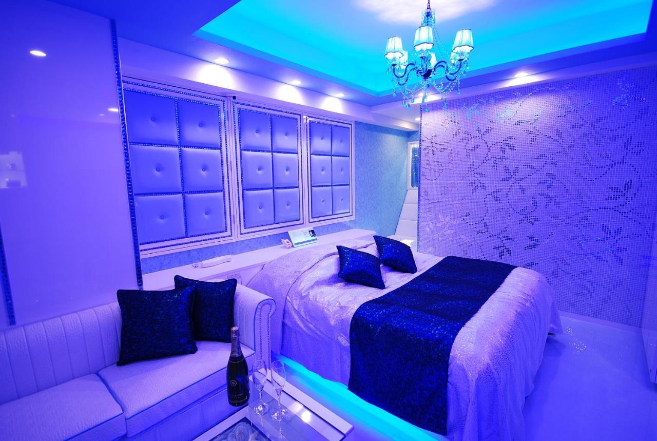 Hotel Sara Kinshicho (Adults Only) Tokyo Bagian luar foto